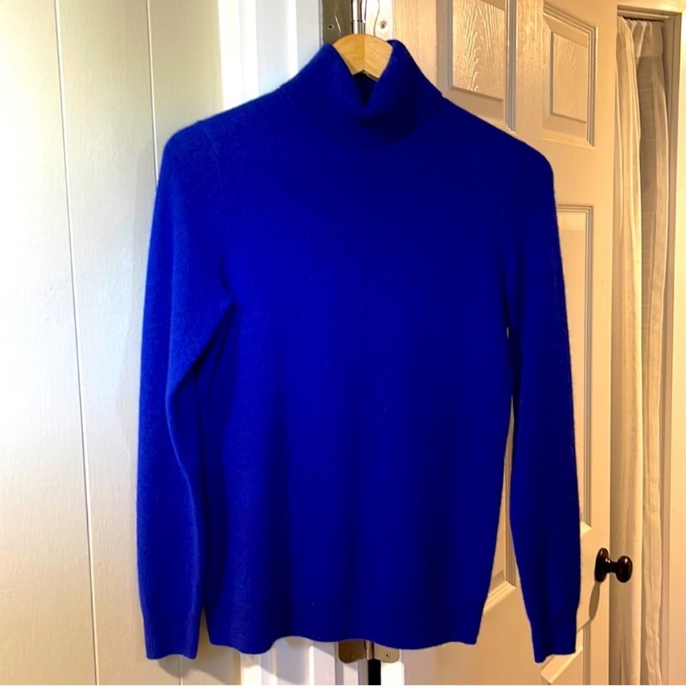Blue turtleneck sweater - cashmere